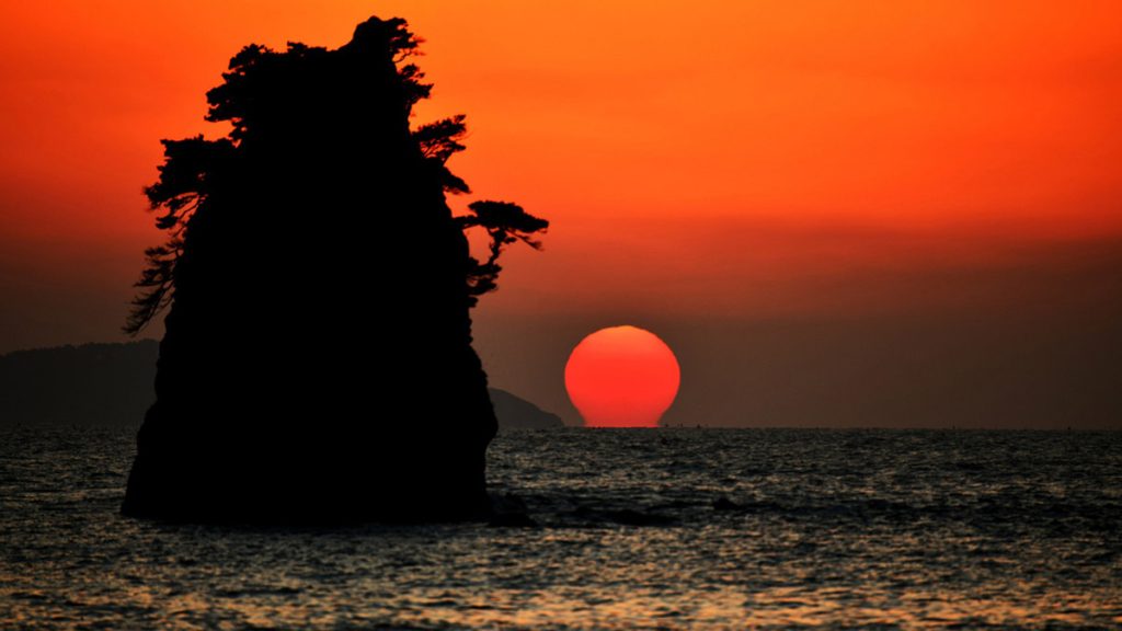 꽃지 해수욕장에서 바라본 일몰의 사진