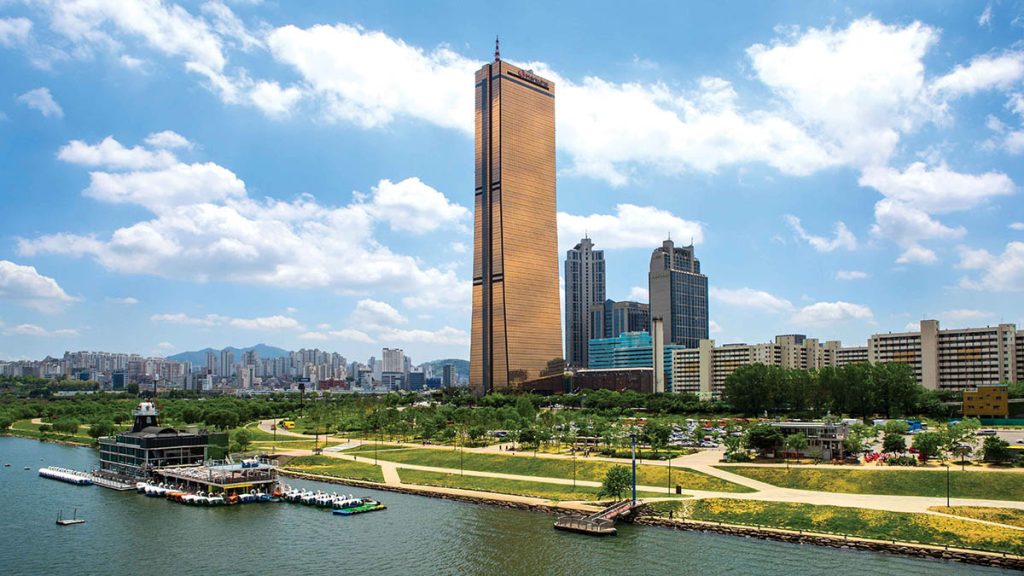 여의도공원과 63빌딩 사진